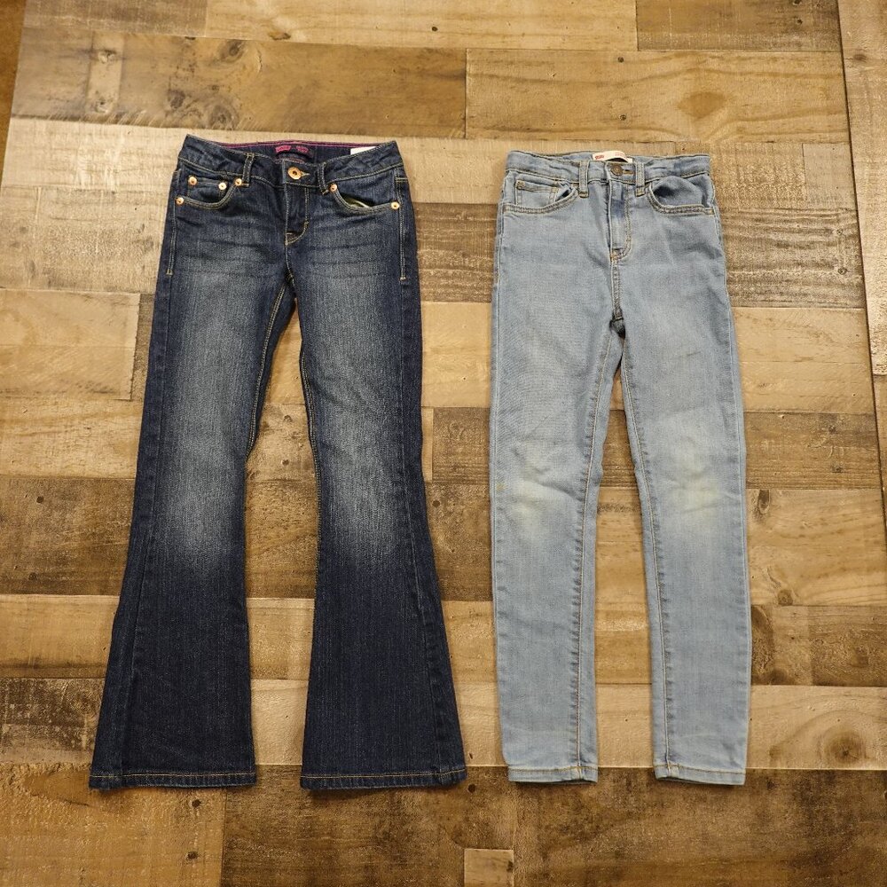 Levi's Girls' Size 7 Jeans Bundle Skinny Flare and High Rise Super Skinny 2 Pair